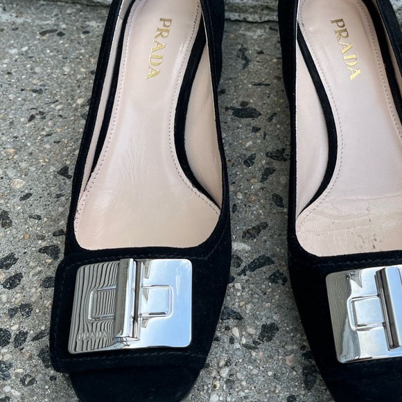 Prada Pumps Shoes Sz 37 Suede Silver Buckle Chunky Heel - Picture 7 of 7